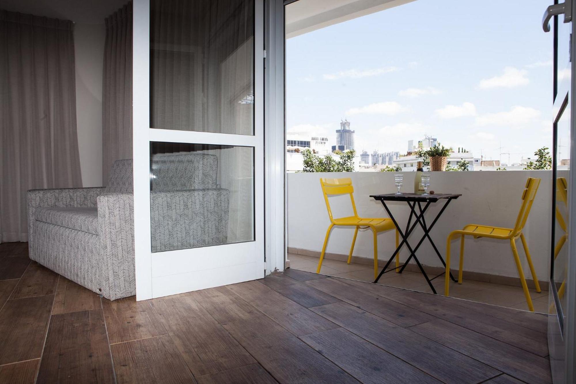 Dizengoff Square Boutique -